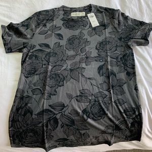 Gray & Black floral Abercrombie t shirt